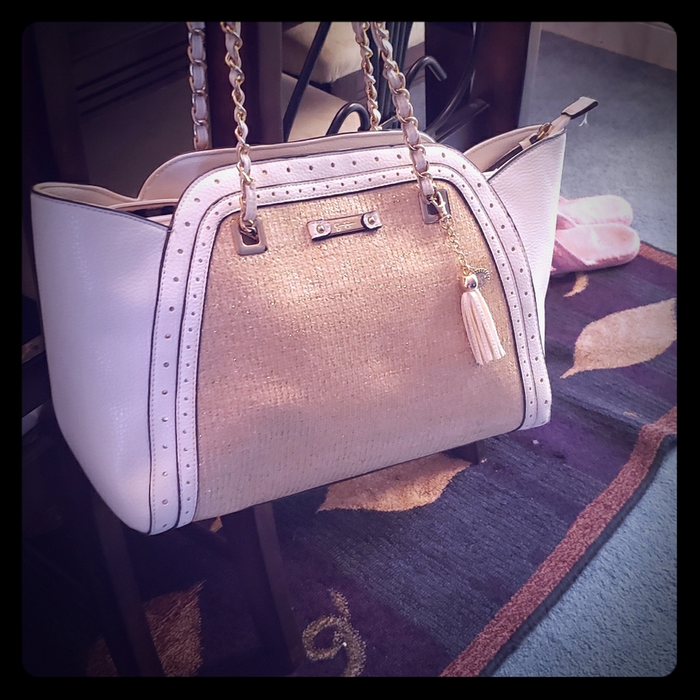 Jessica Simpson Tote